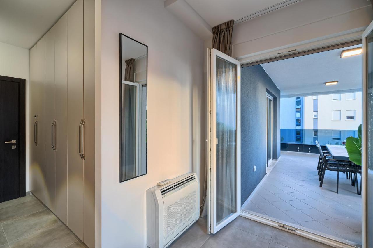 Liberty Living * Split